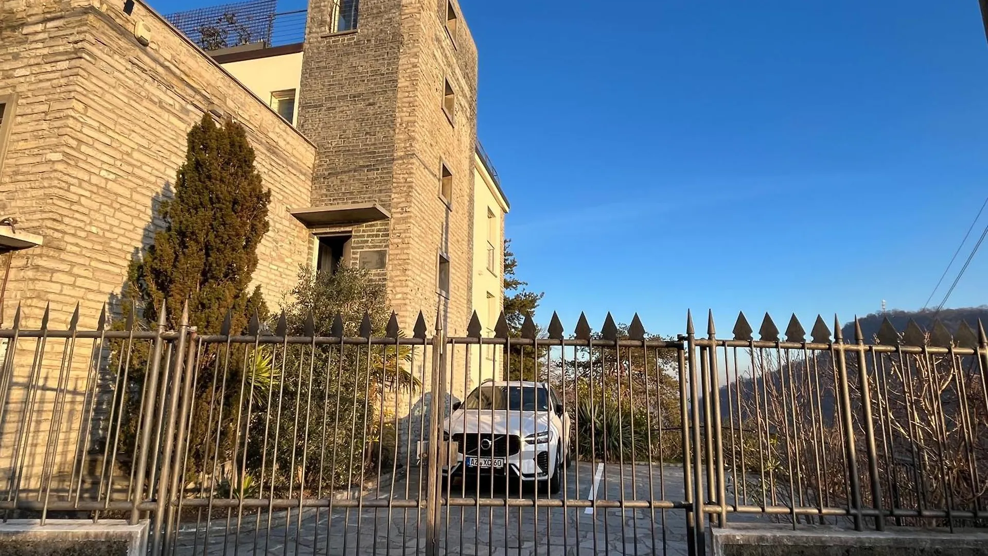 Penthouse - Villa Cardano Como 0*,  Włochy